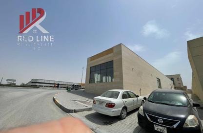 Full Floor - 6 Bedrooms - 4 Bathrooms for rent in Industrial Area 5 - Sharjah Industrial Area - Sharjah