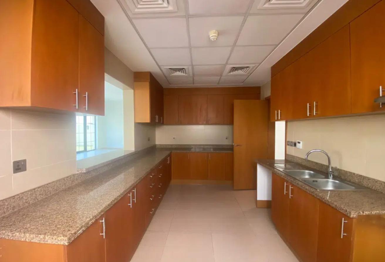 4BR VILLA - YELLOW -STREET 3 photo 10