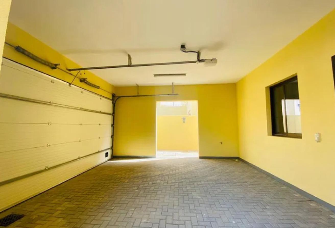 4BR VILLA - YELLOW -STREET 3 photo 6