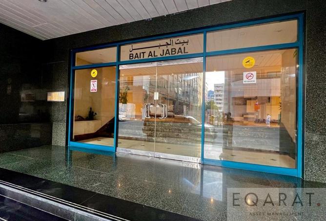 73878315 - Property Image 2