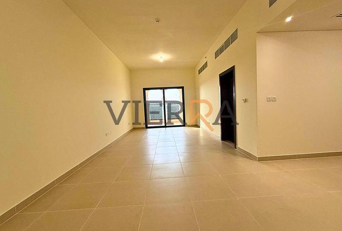 79420067 - Property Image 3