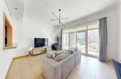 Apartment - 2 - 3 for rent in Al Basri - Shoreline Apartments - Palm Jumeirah - Dubai