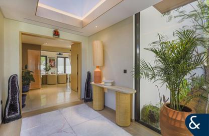 Villa - 4 - 6 for sale in Meadows 1 - Meadows - Dubai Villa - 4 - 6 for sale in Meadows 1 - Meadows - Dubai