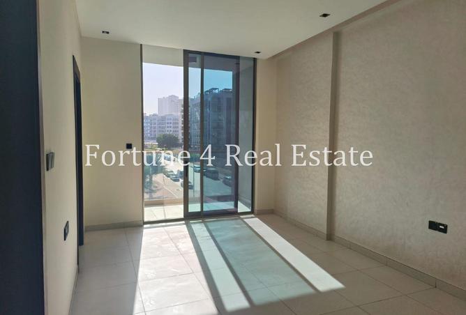 83674009 - Property Main Image