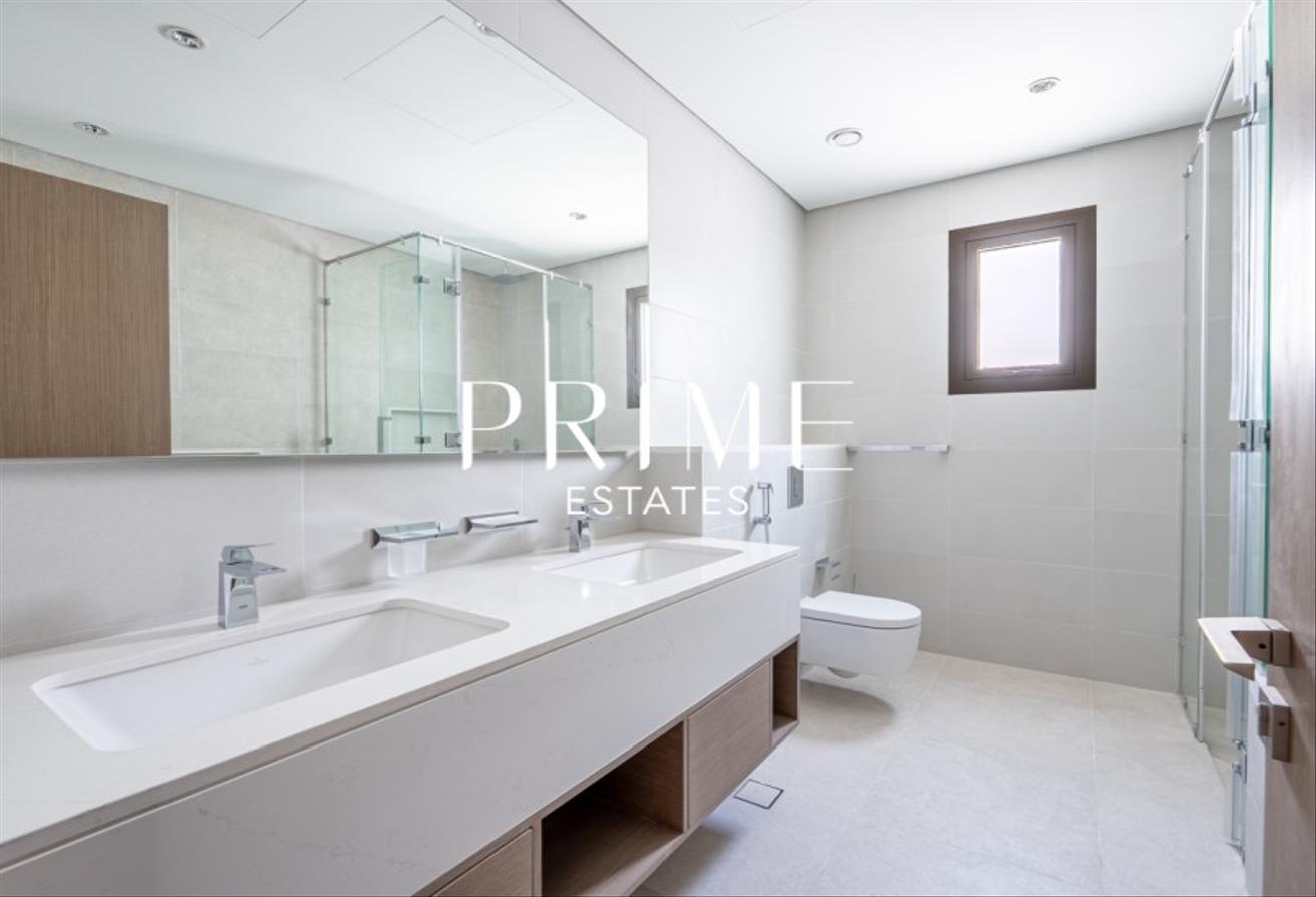 Brand New | Prime Location| Standalone| Single Row photo 25