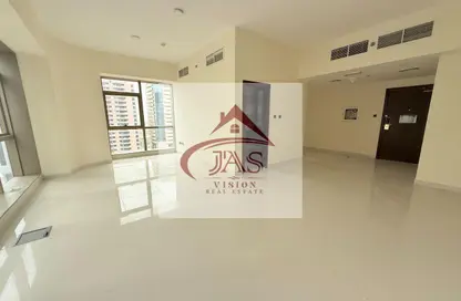 Office Space - Studio - 1 Bathroom for rent in Gevora Hotel - Sheikh Zayed Road - Dubai