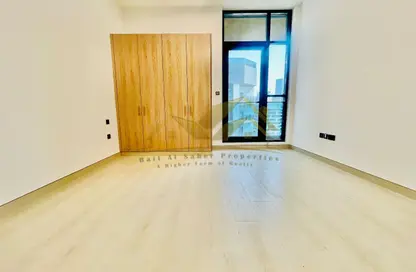 شقة - 2 غرف نوم - 3 حمامات للايجار في 3 كريميان - جميرا جاردن سيتي - السطوة - دبي