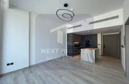 شقة - غرفة نوم - 2 حمامات للايجار في اكسفورد جاردنز - ارجان - دبي