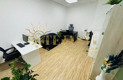 Office Space - Studio - 1 Bathroom for rent in Business Atrium Building - Oud Metha - Bur Dubai - Dubai