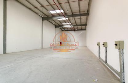 Warehouse - Studio - 1 for rent in Al Sajaa S - Al Sajaa - Sharjah