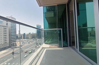 Apartment - 2 Bedrooms - 4 Bathrooms for rent in Airport Road - Abu Dhabi