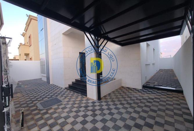 92718549 - صورة العقار 2