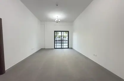 Apartment - 1 Bedroom - 2 Bathrooms for rent in Prestige Building - International City Phase 2 - Al Warsan 4 - Al Warsan - Dubai Apartment - 1 Bedroom - 2 Bathrooms for rent in Prestige Building - International City Phase 2 - Al Warsan 4 - Al Warsan - Dubai