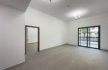 Apartment - 1 - 2 for rent in Prestige Building - International City Phase 2 - Al Warsan 4 - Al Warsan - Dubai