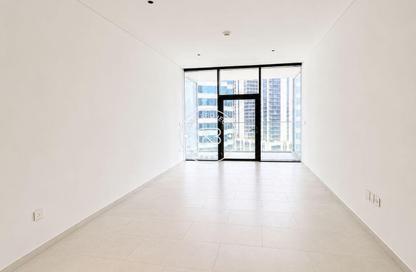 شقة - 1 حمام للايجار في ماركيز سكوير تاور - الخليج التجاري - دبي شقة - 1 حمام للايجار في ماركيز سكوير تاور - الخليج التجاري - دبي