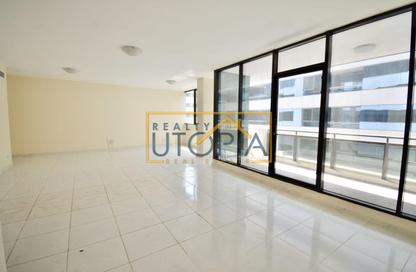 Apartment - 3 Bedrooms - 4 Bathrooms for rent in Golden Sands 7 - Al Mankhool - Bur Dubai - Dubai Apartment - 3 Bedrooms - 4 Bathrooms for rent in Golden Sands 7 - Al Mankhool - Bur Dubai - Dubai