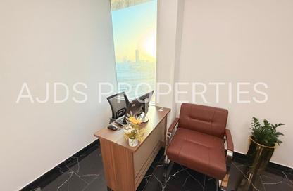 Office Space - Studio - 1 Bathroom for rent in Fatima Mohammad Ahmad Bin Suleiman Building - Al Raffa - Bur Dubai - Dubai