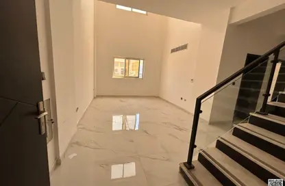 شقة - 3 غرف نوم - 3 حمامات للايجار في 3 المويهات - المويهات - عجمان