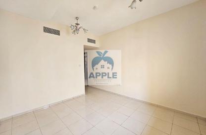 Apartment - 1 Bedroom - 2 Bathrooms for rent in Muwailih Building - Muwaileh - Sharjah
