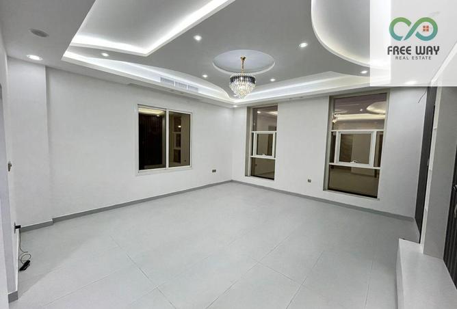 127466765 - Property Image 2