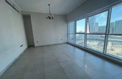 Apartment - 2 Bedrooms - 2 Bathrooms for rent in Al Khan 9 building - Al Khan - Sharjah