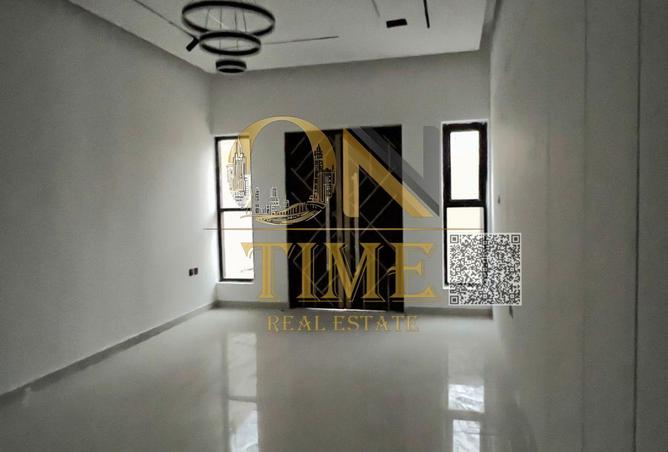 67072046 - Property Image 2