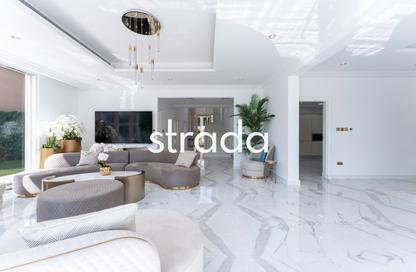 Villa - 5 - 6 for rent in Garden Homes Frond A - Garden Homes - Palm Jumeirah - Dubai