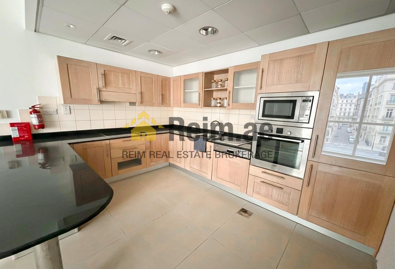 Spacious Layout | Well Maintained | Prime Location photo 3