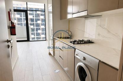 Apartment - Studio - 1 Bathroom for rent in Azizi Riviera 8 - Azizi Riviera - Meydan One - Meydan - Dubai