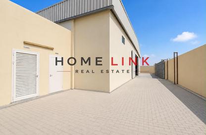 Warehouse - Studio - 1 Bathroom for sale in Al Sajaa Industrial - Al Sajaa - Sharjah