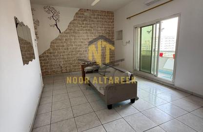 Apartment - 2 - 2 for rent in Al Soor - Al Qasimia - Sharjah
