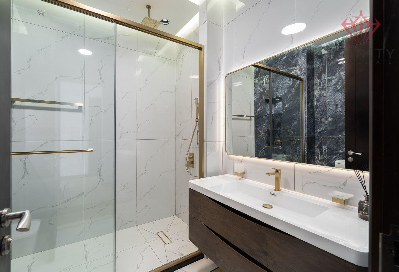 Vastu | Upgraded | Brand New | Furnished photo 19