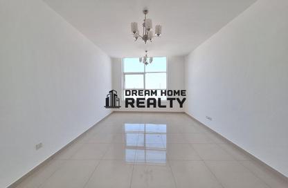Apartment - 2 Bedrooms - 4 Bathrooms for rent in Al Khan Lagoon - Al Khan - Sharjah