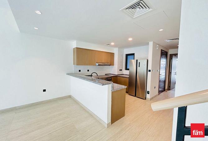 77362927 - Property Image 3