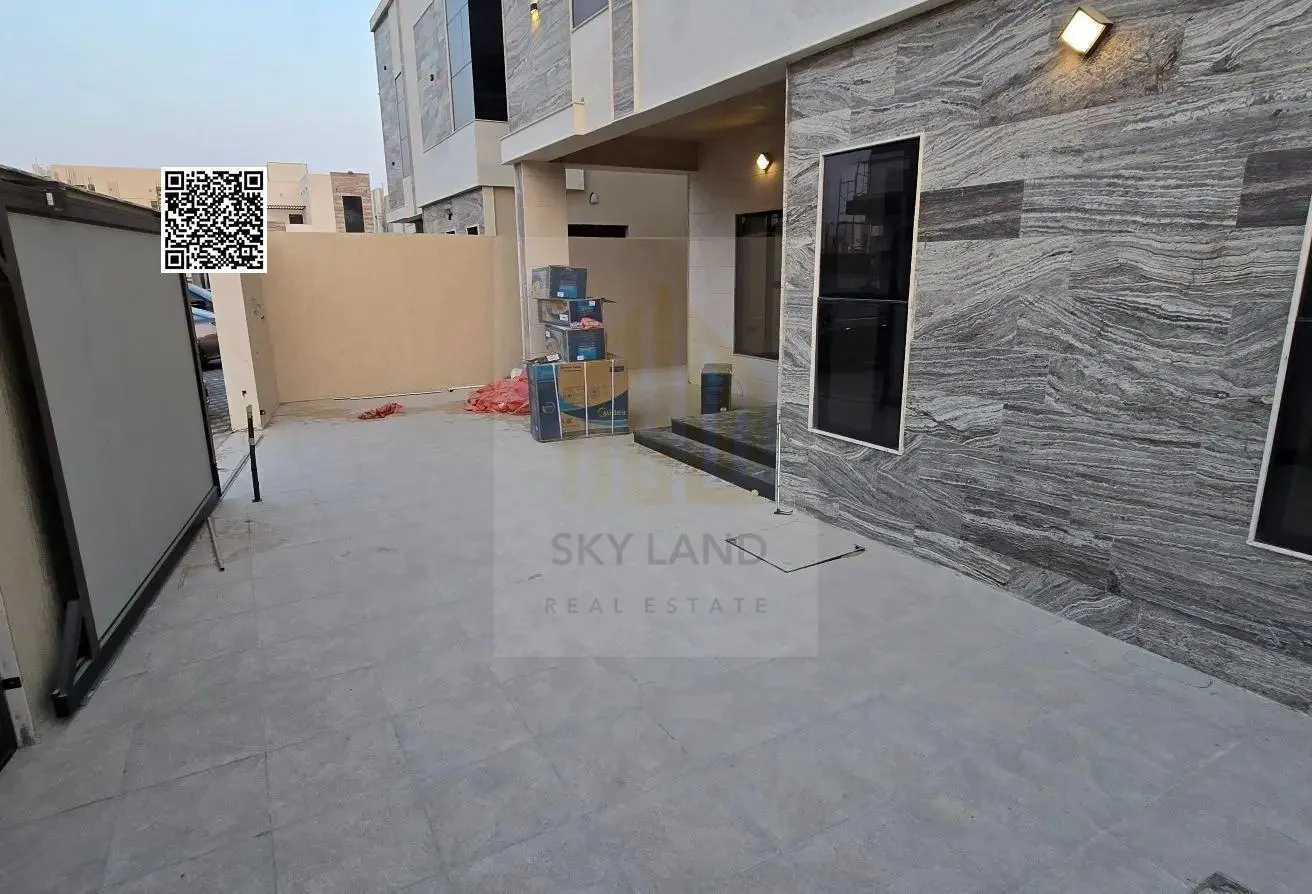 155590443 - Property Main Image