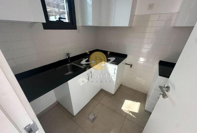 124711889 - Property Image 3