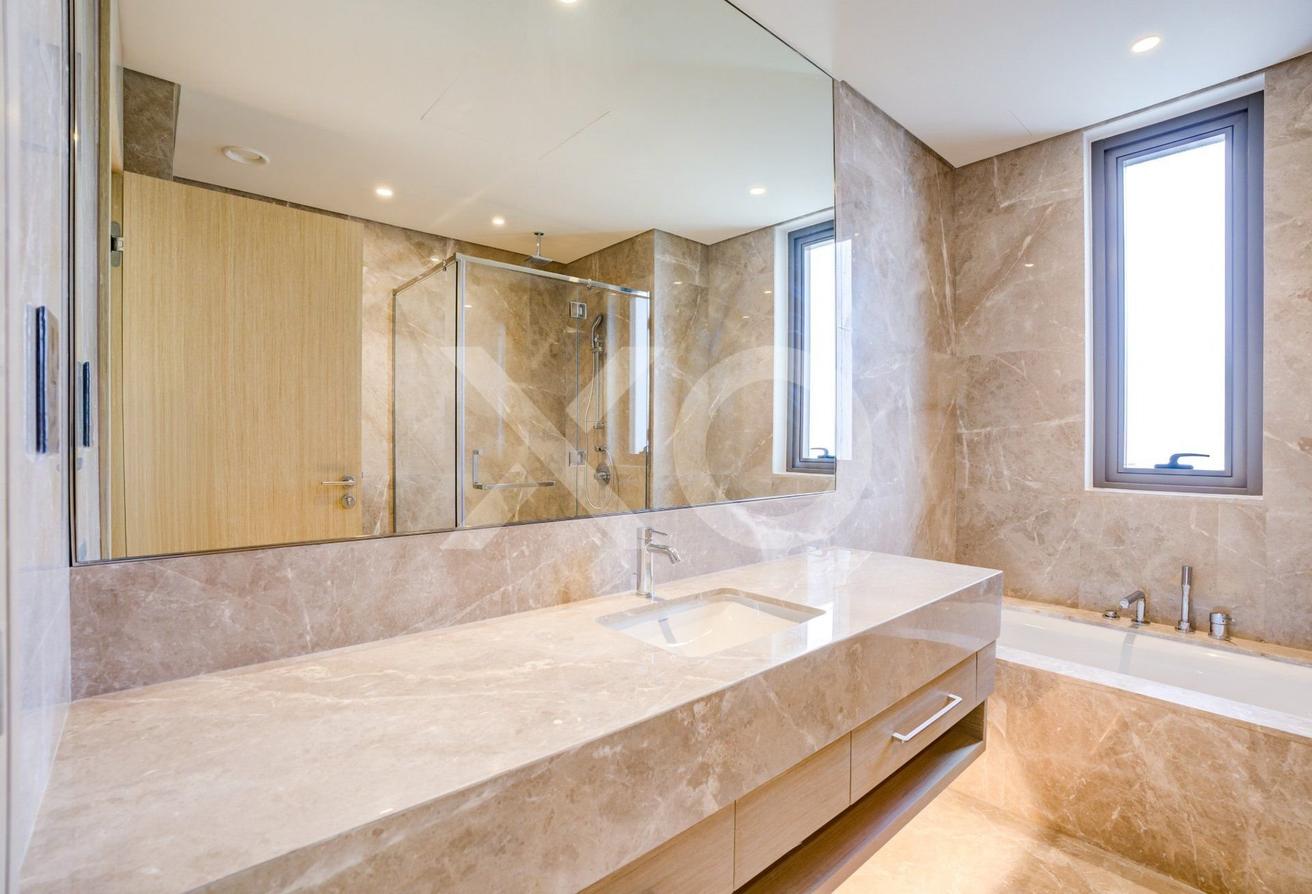 New 5BR Villa Near Schools photo 19