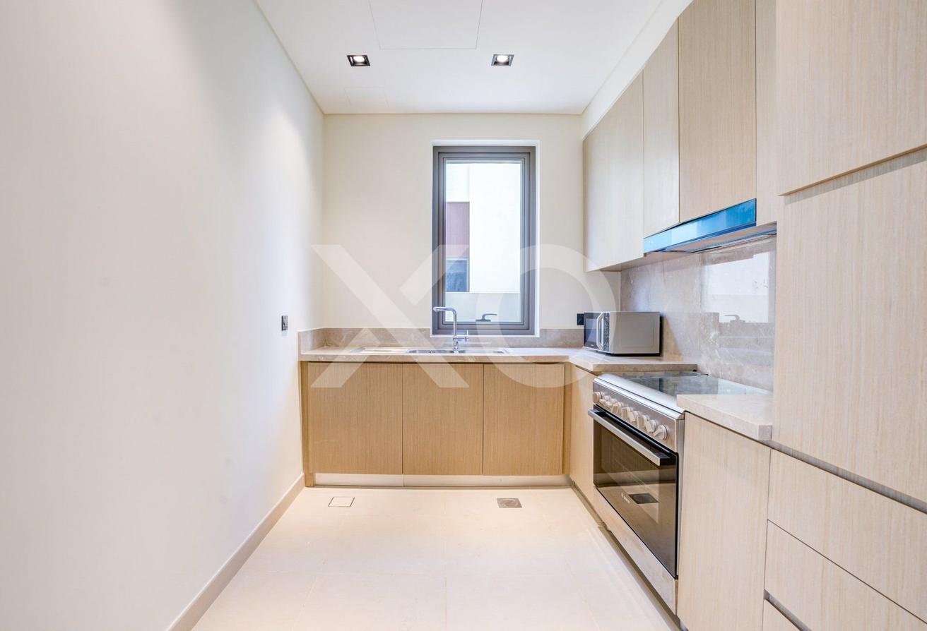 New 5BR Villa Near Schools photo 11