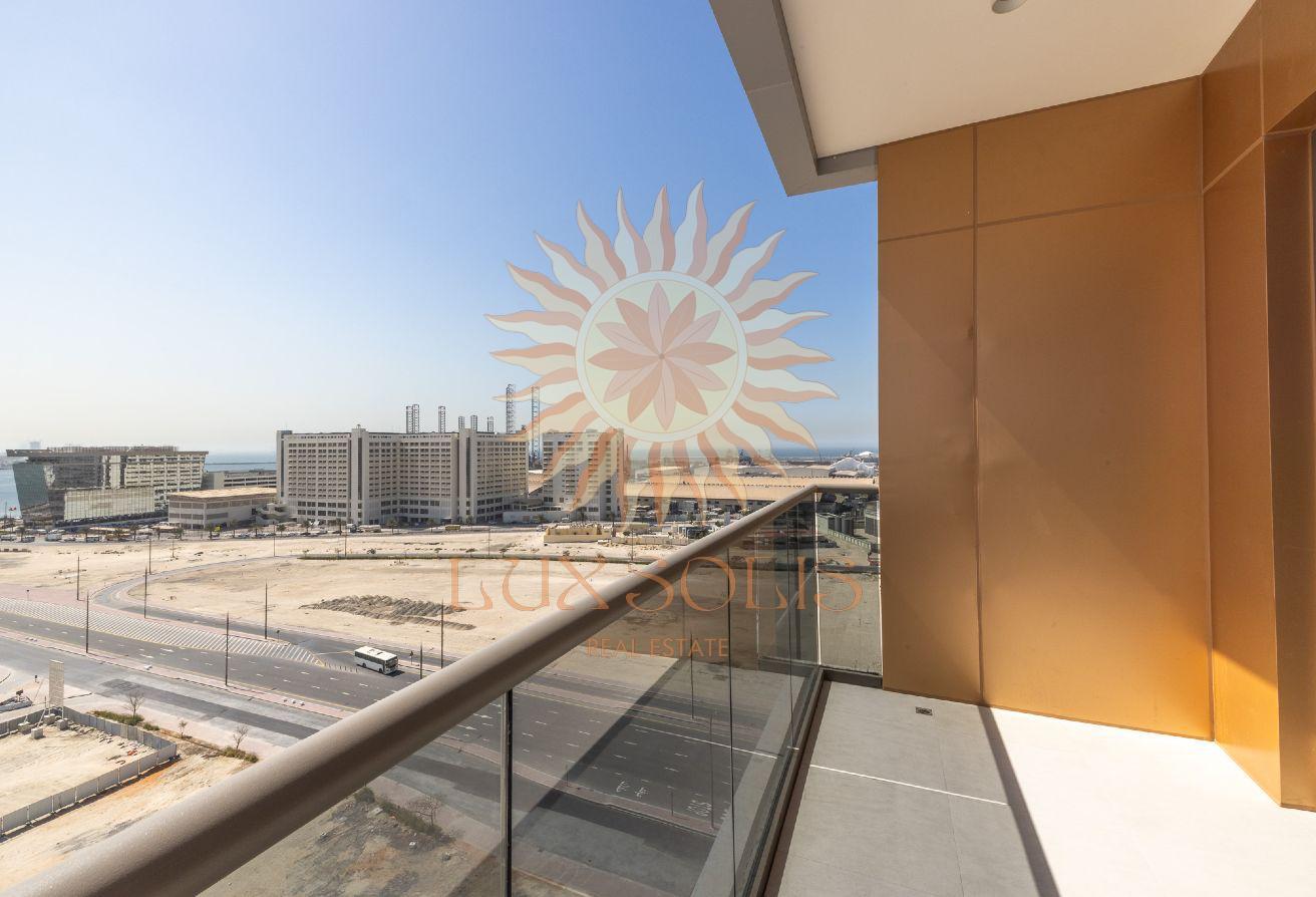 BURJ KHALIFA AND DOWNTOWN VIEW |VACANT AND READY photo 15