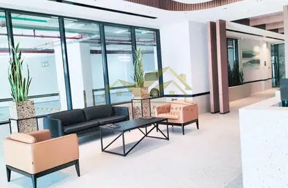 Apartment - 2 Bedrooms - 3 Bathrooms for rent in Al Awadhi Res 2 - Al Satwa - Dubai