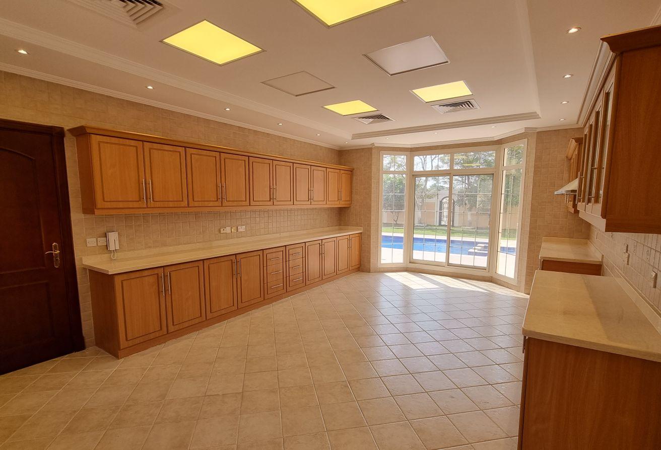 Modern 5BR | Swimming pool | Garden photo 8