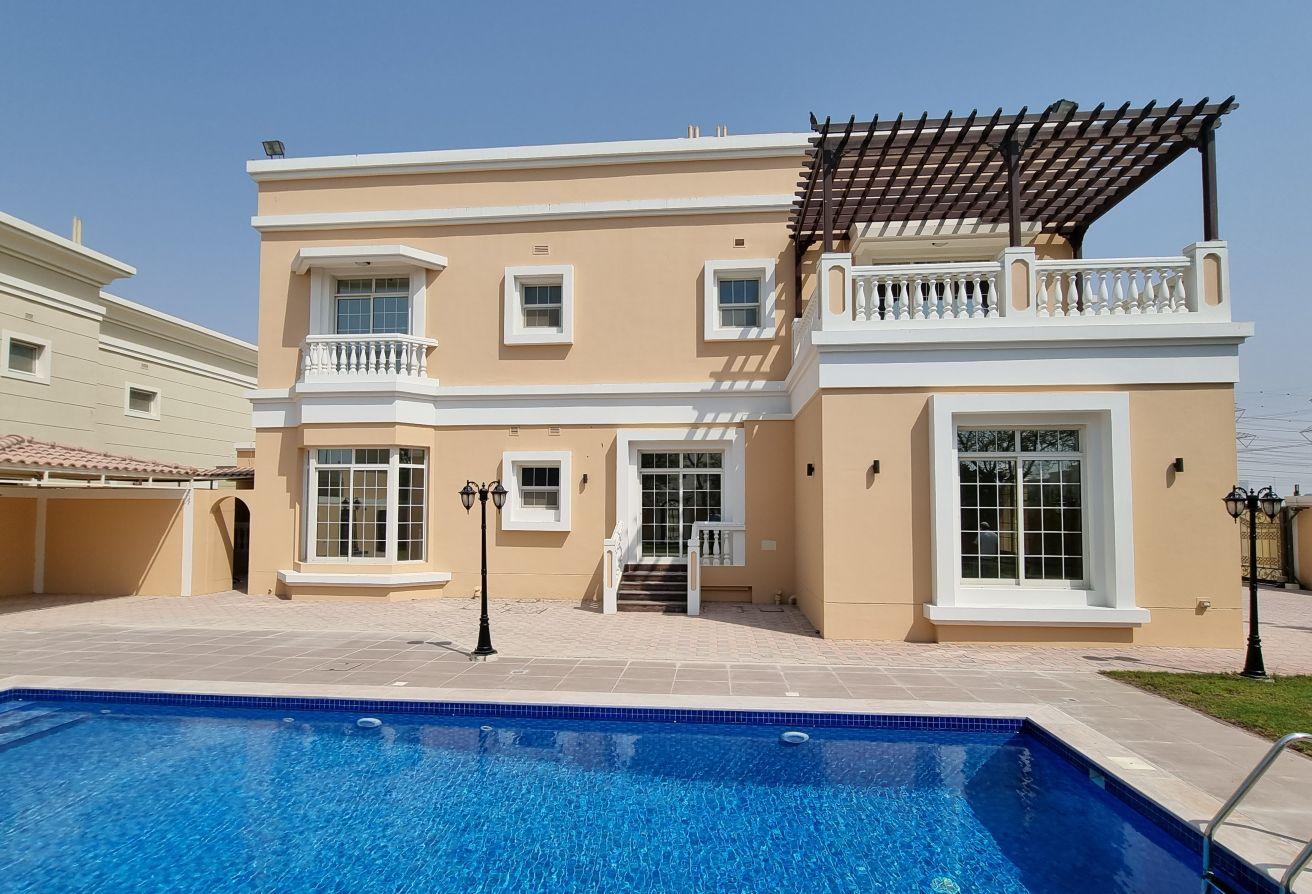 Modern 5BR | Swimming pool | Garden photo 11