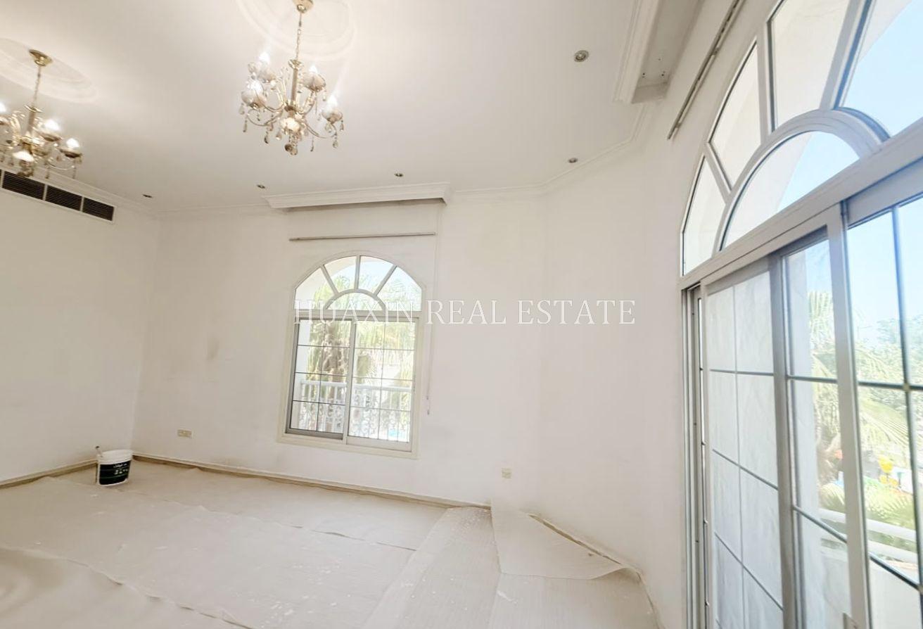 Independent Villa | New Kitchen | Very Spacious . photo 15