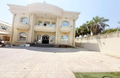 Villa - 5 - 6 for rent in Umm Suqeim 1 Villas - Umm Suqeim 1 - Umm Suqeim - Dubai