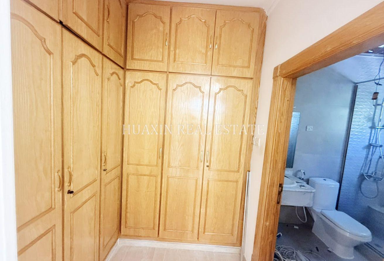 Independent Villa | New Kitchen | Very Spacious . photo 11