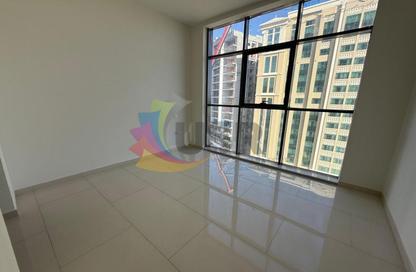 Apartment - 1 Bedroom - 2 Bathrooms for rent in Zee Zee Tower - Al Barsha 1 - Al Barsha - Dubai