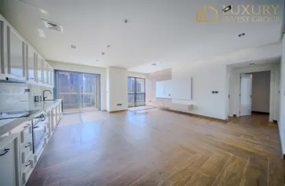 Apartment - 2 Bedrooms - 3 Bathrooms for sale in West Avenue Tower - Dubai Marina - Dubai