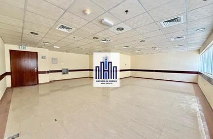 Office Space - Studio - 1 Bathroom for rent in Muwaileh - Sharjah