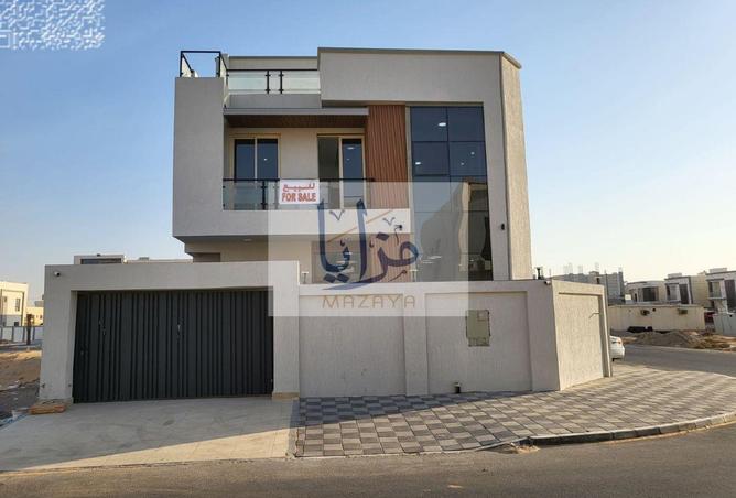 100866988 - Property Image 2
