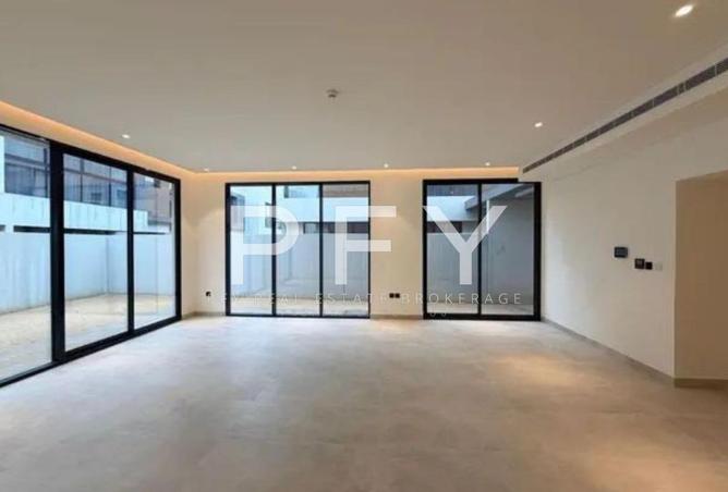 81960440 - Property Image 2